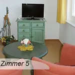 Otel Haus Colmsee *