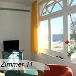Haus Colmsee Отель *